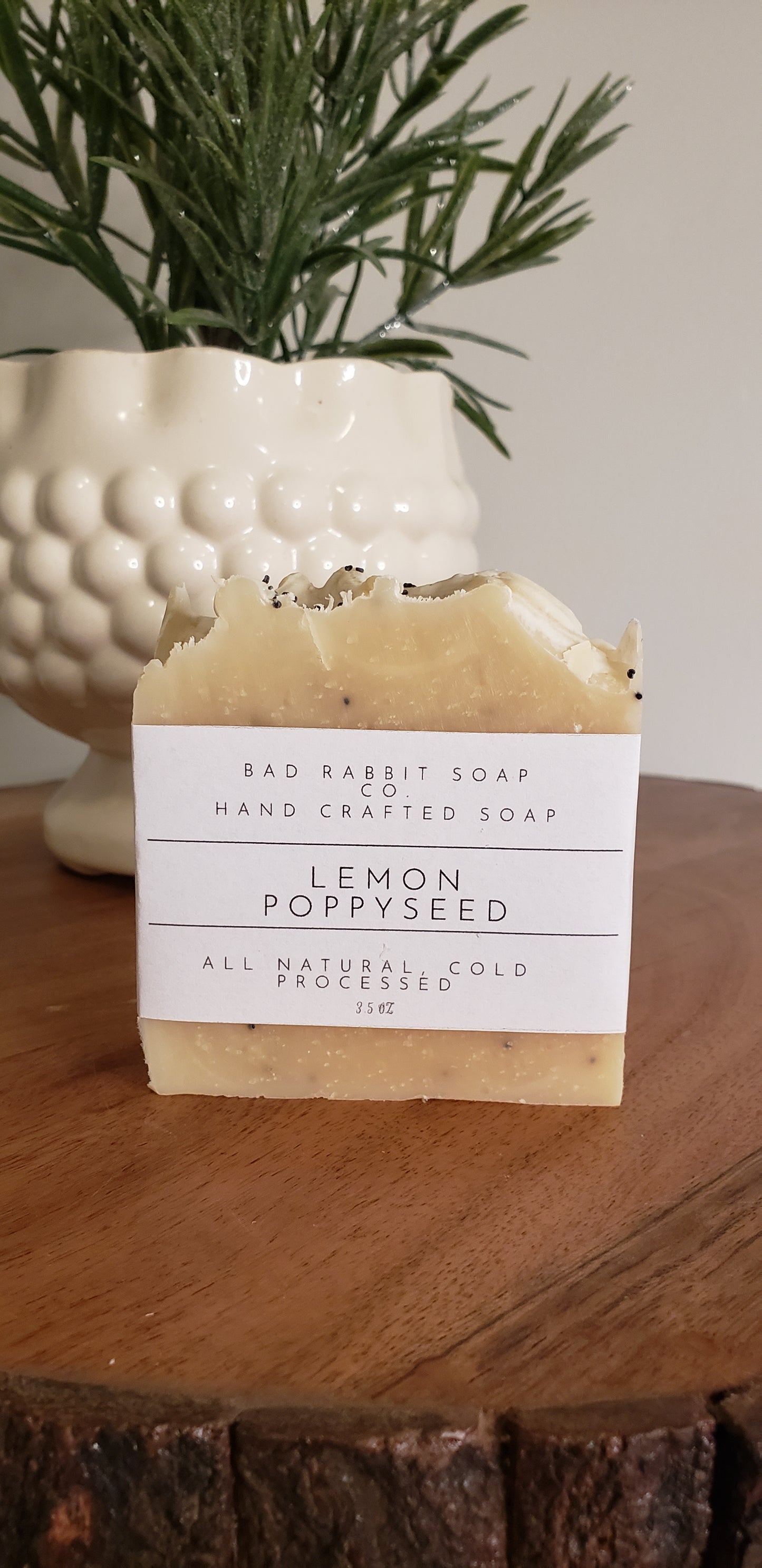 Lemon poppyseed soap